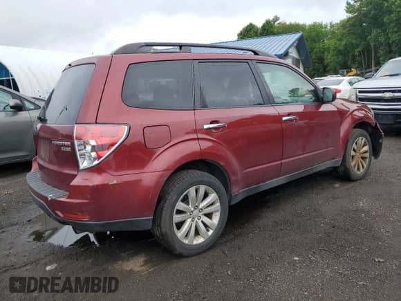 2013 Subaru Forester X Limited z VIN JF2SHAEC9DH437420, wystawiony jako Copart lot #70889135 z przebiegiem 136 536 mil mil oraz Szkoda całkowita • Salvage title. Historia ofert i sprzedaży dostępna na DreamBid. Obrazek 3.
