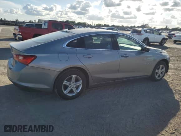 2025 Chevrolet Malibu LS z VIN 1G1ZC5ST5SF113373, wystawiony jako Copart lot #85920444 z przebiegiem 3 963 mil mil oraz Czysty tytuł • Clean title. Historia ofert i sprzedaży dostępna na DreamBid. Obrazek 3.