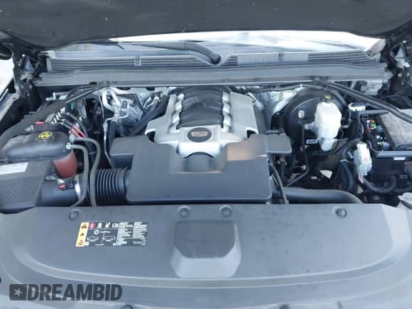 2017 Cadillac Escalade ESV Platinum with VIN 1GYS4KKJXHR194388, listed as a IAAI auction lot 43152737 with 116,134 mi miles and . Bid and sale history available at DreamBid. Image 10.