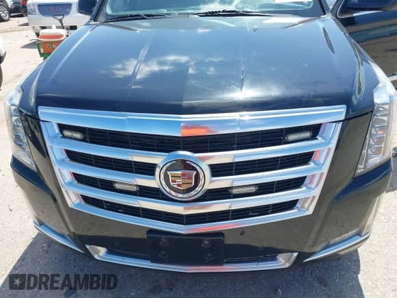 2015 Cadillac Escalade ESV Luxury с VIN 1GYS3HKJ8FR165961, выставлен на аукционе IAAI как лот 42247617 с пробегом 130 802 миль миль и . История ставок и продаж доступна на DreamBid. Изображение 6.