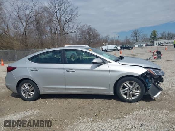 2019 Hyundai Elantra Limited с VIN 5NPD84LF6KH452378, выставлен на аукционе IAAI как лот 41899130 с пробегом 39 549 миль миль и . История ставок и продаж доступна на DreamBid. Изображение 14.