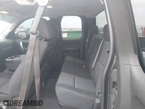 2013 GMC Sierra 1500 SLE z VIN 1GTR2VE71DZ199937, wystawiony jako IAAI lot #43426027 z przebiegiem 112 140 mil mil oraz . Historia ofert i sprzedaży dostępna na DreamBid. Obrazek 8.