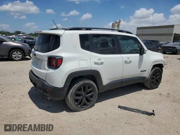 2017 Jeep Renegade Latitude with VIN ZACCJBBB6HPE71953, listed as a Copart auction lot 62643895 with 176,263 mi miles and Salvage title. Bid and sale history available at DreamBid. Image 3.