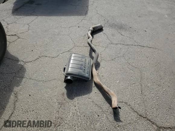2002 Dodge RAM с VIN 1B7HA18N12J110333, выставлен на аукционе Copart как лот 76094054 с пробегом 292 567 миль миль и Списание • Salvage title. История ставок и продаж доступна на DreamBid. Изображение 12.