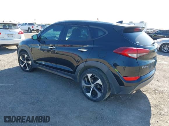 2016 Hyundai Tucson Sport with VIN KM8J33A2XGU037469, listed as a IAAI auction lot 43503189 with 192,764 mi miles and . Bid and sale history available at DreamBid. Image 3.
