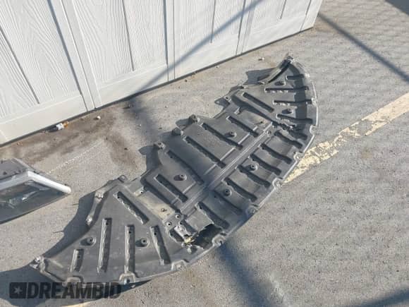 2024 Ford Mustang GT with VIN 1FA6P8CF9R5428868, listed as a IAAI auction lot 43251148 with 7,968 mi miles and . Bid and sale history available at DreamBid. Image 12.