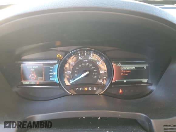 2018 Ford Explorer XLT z VIN 1FM5K7DH5JGC32347, wystawiony jako Copart lot #81644475 z przebiegiem 66 961 mil mil oraz Czysty tytuł • Clean title. Historia ofert i sprzedaży dostępna na DreamBid. Obrazek 9.