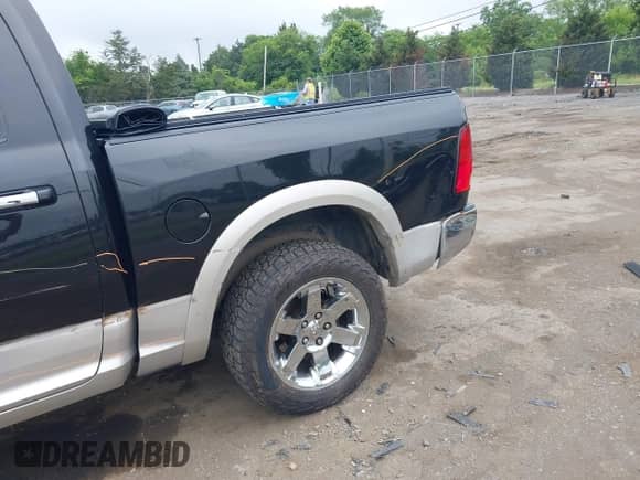 2010 Dodge 1500 SLT with VIN 1D7RB1CTXAS162758, listed as a IAAI auction lot 42595290 with 173,286 mi miles and . Bid and sale history available at DreamBid. Image 19.