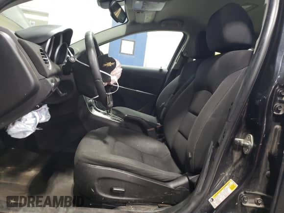 2015 Chevrolet Cruze ECO z VIN 1G1PH5SB1F7189351, wystawiony jako Copart lot #56015095 z przebiegiem 115 590 mil mil oraz Szkoda całkowita • Salvage title. Historia ofert i sprzedaży dostępna na DreamBid. Obrazek 7.