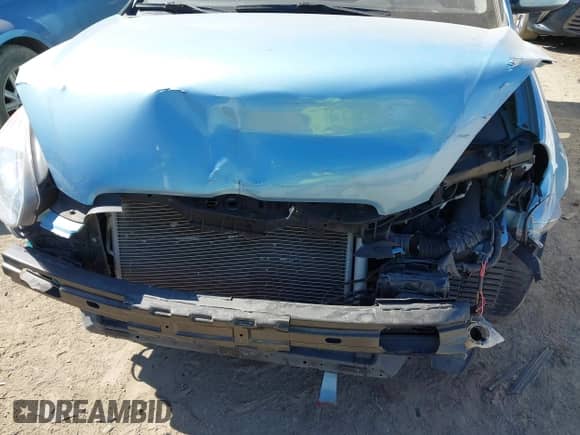 2010 Hyundai Accent GS z VIN KMHCM3AC7AU169885, wystawiony jako IAAI lot #41670830 z przebiegiem 70 085 mil mil oraz . Historia ofert i sprzedaży dostępna na DreamBid. Obrazek 6.