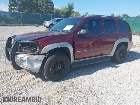 2004 Chevrolet TrailBlazer LT with VIN 1GNDT13S842255041, listed as a IAAI auction lot 43291819 with Not provided miles and . Bid and sale history available at DreamBid. Image 2.