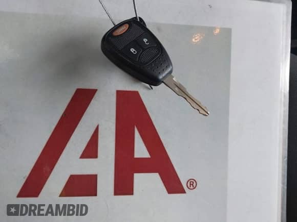 2008 Jeep Compass Sport with VIN 1J8FT47W78D661170, listed as a IAAI auction lot 43481804 with 179,362 mi miles and . Bid and sale history available at DreamBid. Image 11.