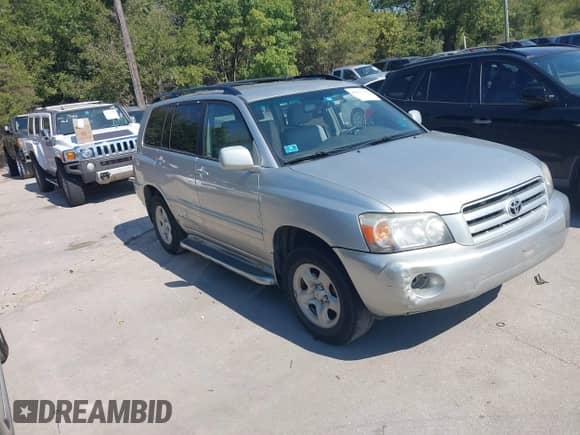 2006 Toyota Highlander with VIN JTEGP21AX60122852, listed as a IAAI auction lot 43363514 with 215,250 mi miles and . Bid and sale history available at DreamBid. Image 1.