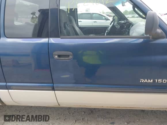 2001 Dodge 1500 with VIN 3B7HF13Y01M555876, listed as a IAAI auction lot 43024612 with 95,316 mi miles and . Bid and sale history available at DreamBid. Image 12.