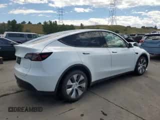2023 Tesla Model Y Long Range with VIN 7SAYGAEE5PF592387, listed as a Copart auction lot 67555634 with 30,078 mi miles and Salvage title. Bid and sale history available at DreamBid. Image 3.