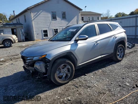 2024 Hyundai Tucson SEL with VIN 5NMJBCDE2RH297436, listed as a Copart auction lot 84233585 with 47,633 mi miles and Salvage title. Bid and sale history available at DreamBid. Image 1.