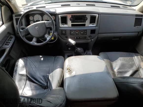 2007 Dodge 2500 SLT с VIN 1D7KS28A67J600706, выставлен на аукционе Copart как лот 54299495 с пробегом 373 717 миль миль и Списание • Salvage title. История ставок и продаж доступна на DreamBid. Изображение 8.