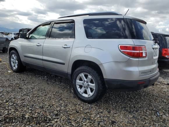 2007 Saturn Outlook XE with VIN 5GZER13767J171445, listed as a Copart auction lot 57036515 with 220,588 mi miles and Salvage title. Bid and sale history available at DreamBid. Image 2.