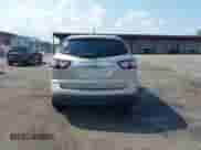 2016 Chevrolet Traverse LT z VIN 1GNKRHKD2GJ117698, wystawiony jako IAAI lot #43092846 z przebiegiem 139 163 mil mil oraz . Historia ofert i sprzedaży dostępna na DreamBid. Obrazek 16.