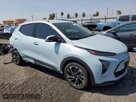 2022 Chevrolet Bolt EUV Premier with VIN 1G1FZ6S01N4112265, listed as a Copart auction lot 71773855 with 55,403 mi miles and Salvage title. Bid and sale history available at DreamBid. Image 4.