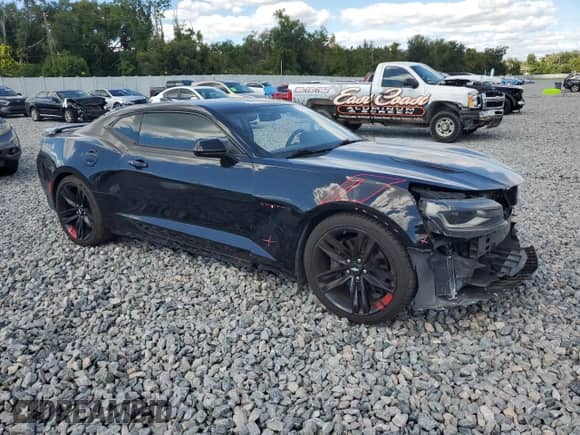 2018 Chevrolet Camaro 1SS with VIN 1G1FF1R76J0148663, listed as a Copart auction lot 86846235 with 85,107 mi miles and Salvage title. Bid and sale history available at DreamBid. Image 4.