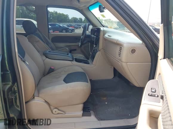 2004 Chevrolet Avalanche Z66 с VIN 3GNEC12T74G122924, выставлен на аукционе IAAI как лот 42406711 с пробегом 220 783 миль миль и . История ставок и продаж доступна на DreamBid. Изображение 5.