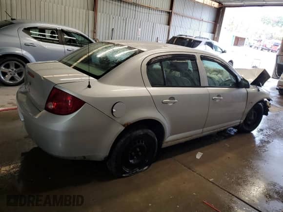 2006 Chevrolet Cobalt LS z VIN 1G1AK55F867603327, wystawiony jako Copart lot #87370595 z przebiegiem 187 099 mil mil oraz Szkoda całkowita • Salvage title. Historia ofert i sprzedaży dostępna na DreamBid. Obrazek 3.