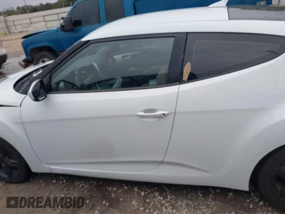 2014 Hyundai Veloster with VIN KMHTC6AD7EU217470, listed as a IAAI auction lot 41286296 with 150,034 mi miles and . Bid and sale history available at DreamBid. Image 15.
