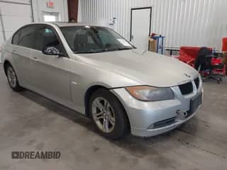2008 BMW 3 Series 328xi с VIN WBAVC93598K040387, выставлен на аукционе IAAI как лот 42796696 с пробегом Не указан миль и . История ставок и продаж доступна на DreamBid. Изображение 1.