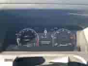 2025 Toyota Tacoma SR z VIN 3TMLB5JN8SM131742, wystawiony jako Copart lot #86230625 z przebiegiem 5 686 mil mil oraz Szkoda całkowita • Salvage title. Historia ofert i sprzedaży dostępna na DreamBid. Obrazek 9.