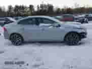 2018 Volvo S60 Dynamic с VIN YV140MTL2J2460002, выставлен на аукционе IAAI как лот 41380298 с пробегом 58 974 миль миль и . История ставок и продаж доступна на DreamBid. Изображение 13.