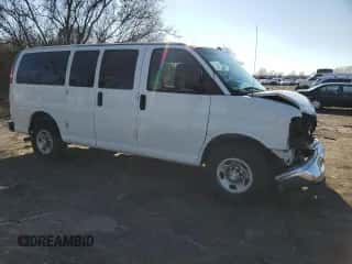 2018 Chevrolet Express Passenger LT с VIN 1GAZGMFP4J1225475, выставлен на аукционе Copart как лот 83759384 с пробегом 74 880 миль миль и Списание • Salvage title. История ставок и продаж доступна на DreamBid. Изображение 4.