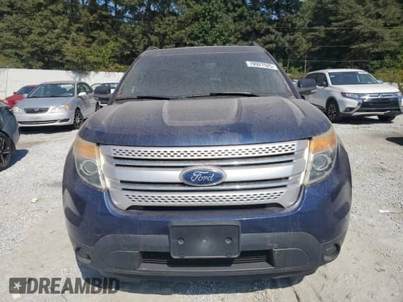 2012 Ford Explorer XLT z VIN 1FMHK7D8XCGA90495, wystawiony jako Copart lot #70927525 z przebiegiem 178 018 mil mil oraz Szkoda całkowita • Salvage title. Historia ofert i sprzedaży dostępna na DreamBid. Obrazek 5.