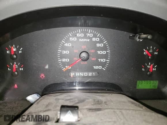 2005 Ford F-150 XL с VIN 1FTRF14W15KC16235, выставлен на аукционе Copart как лот 86321895 с пробегом 137 993 миль миль и Списание • Salvage title. История ставок и продаж доступна на DreamBid. Изображение 9.