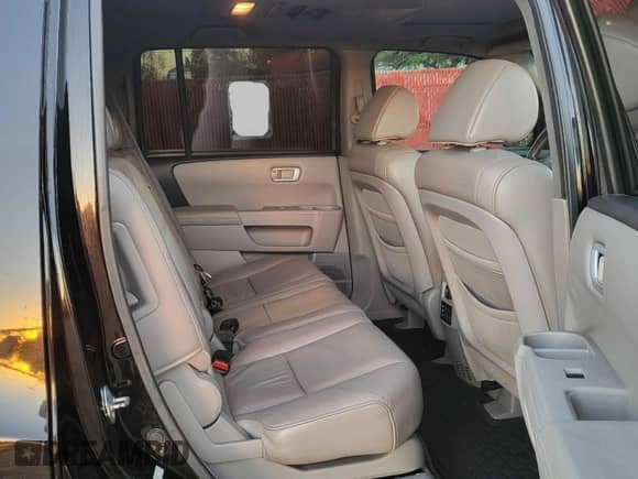 2011 Honda Pilot EX-L с VIN 5FNYF4H62BB026542, выставлен на аукционе Copart как лот 89642655 с пробегом 193 007 миль миль и Чистый • Clean title. История ставок и продаж доступна на DreamBid. Изображение 6.