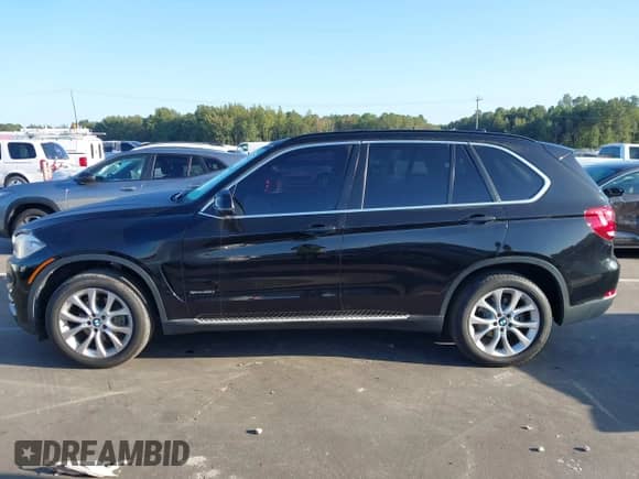 2016 BMW X5 xDrive35i с VIN 5UXKR0C50G0U09291, выставлен на аукционе IAAI как лот 43314368 с пробегом 209 726 миль миль и . История ставок и продаж доступна на DreamBid. Изображение 14.