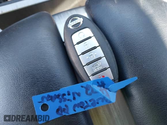 2016 Nissan Murano S with VIN 5N1AZ2MH9GN135072, listed as a IAAI auction lot 41822168 with 79,379 mi miles and . Bid and sale history available at DreamBid. Image 11.