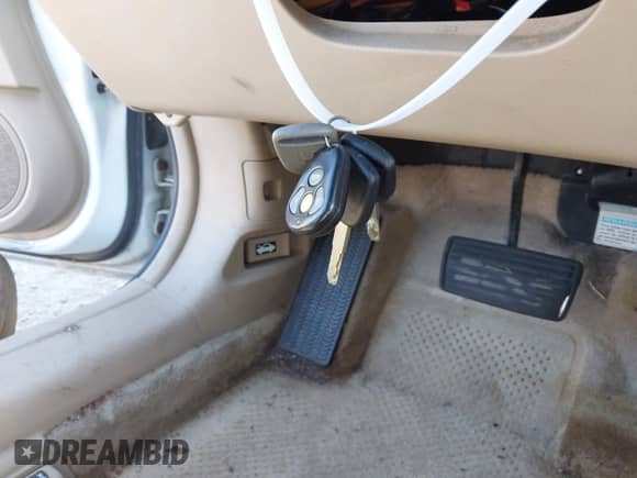 2005 Honda Accord EX with VIN 1HGCM567X5A013828, listed as a IAAI auction lot 43391394 with 154,586 mi miles and . Bid and sale history available at DreamBid. Image 11.