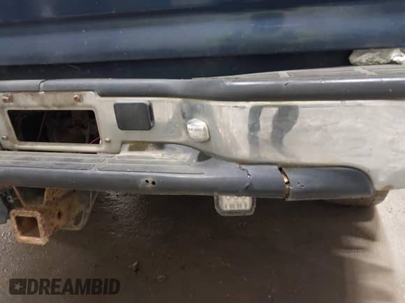 1999 GMC Sierra 1500 SL с VIN 1GTEK19T1XE503648, выставлен на аукционе IAAI как лот 43390630 с пробегом 246 954 миль миль и . История ставок и продаж доступна на DreamBid. Изображение 6.