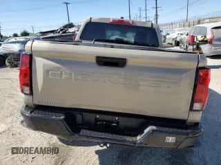 2024 Chevrolet Colorado 4WD Trail Boss с VIN 1GCPTEEK2R1256807, выставлен на аукционе Copart как лот 66575315 с пробегом 6 592 миль миль и Списание • Salvage title. История ставок и продаж доступна на DreamBid. Изображение 6.