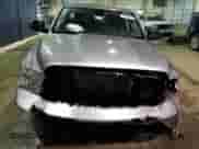 2023 Ram 1500 SLT z VIN 1C6RR6LG5PS574687, wystawiony jako Copart lot #88050405 z przebiegiem 32 474 mil mil oraz Nie do naprawy • Non repairable. Historia ofert i sprzedaży dostępna na DreamBid. Obrazek 5.