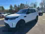2019 Land Rover Discovery HSE z VIN SALRR2RV0K2400468, wystawiony jako Copart lot #86889604 z przebiegiem 135 186 mil mil oraz Czysty tytuł • Clean title. Historia ofert i sprzedaży dostępna na DreamBid. Obrazek 1.