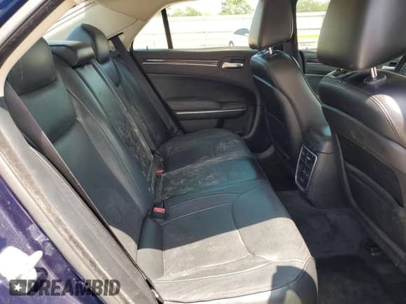 2015 Chrysler 300 C with VIN 2C3CCAET5FH780664, listed as a Copart auction lot 55215675 with Not provided miles and Salvage title. Bid and sale history available at DreamBid. Image 10.