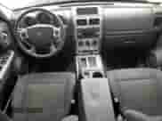 2011 Dodge Nitro SXT с VIN 1D4PT5GK4BW575747, выставлен на аукционе Copart как лот 80029535 с пробегом 162 176 миль миль и Списание • Salvage title. История ставок и продаж доступна на DreamBid. Изображение 8.