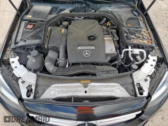 2015 Mercedes-Benz C 300 z VIN 55SWF4JB2FU056000, wystawiony jako Copart lot #68462335 z przebiegiem 91 402 mil mil oraz Szkoda całkowita • Salvage title. Historia ofert i sprzedaży dostępna na DreamBid. Obrazek 11.