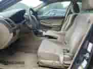 2006 Honda Accord EX с VIN 1HGCM56776A167642, выставлен на аукционе Copart как лот 64031545 с пробегом 233 363 миль миль и Списание • Salvage title. История ставок и продаж доступна на DreamBid. Изображение 7.