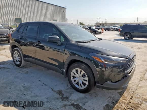 2025 Toyota Corolla Cross L с VIN 7MUAAAAG0SV121989, выставлен на аукционе Copart как лот 69507645 с пробегом 3 316 миль миль и Списание • Salvage title. История ставок и продаж доступна на DreamBid. Изображение 4.