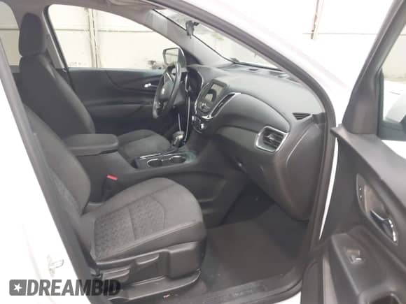 2022 Chevrolet Equinox LT with VIN 3GNAXUEV7NL259193, listed as a IAAI auction lot 43381578 with 20,948 mi miles and . Bid and sale history available at DreamBid. Image 5.