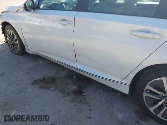 2021 Honda Accord EX-L z VIN 1HGCV3F53MA015354, wystawiony jako IAAI lot #43338626 z przebiegiem Nie podano mil oraz . Historia ofert i sprzedaży dostępna na DreamBid. Obrazek 17.