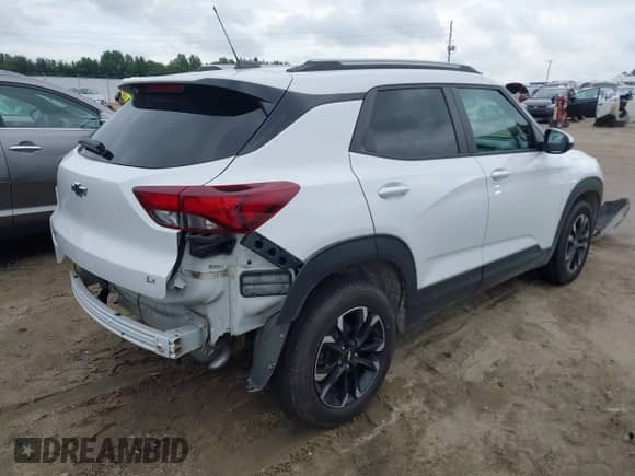 2021 Chevrolet TrailBlazer LT с VIN KL79MRSL8MB031382, выставлен на аукционе IAAI как лот 42785685 с пробегом 76 170 миль миль и . История ставок и продаж доступна на DreamBid. Изображение 4.